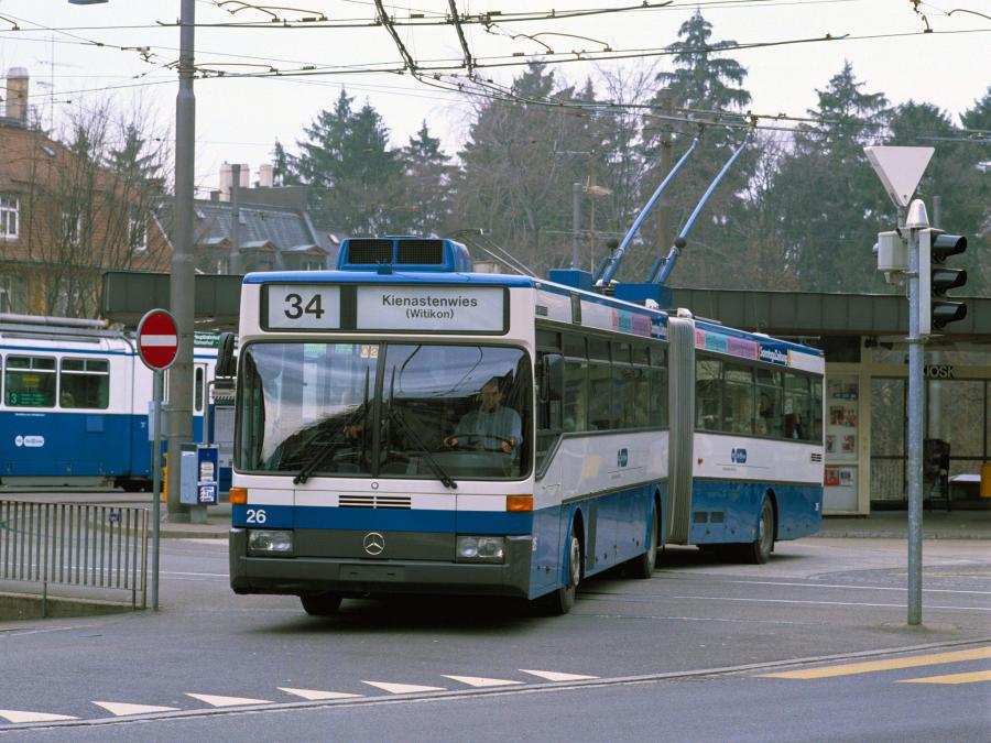  Mercedes-Benz O405 GTZ 1984 года  (фото 1 из 2)